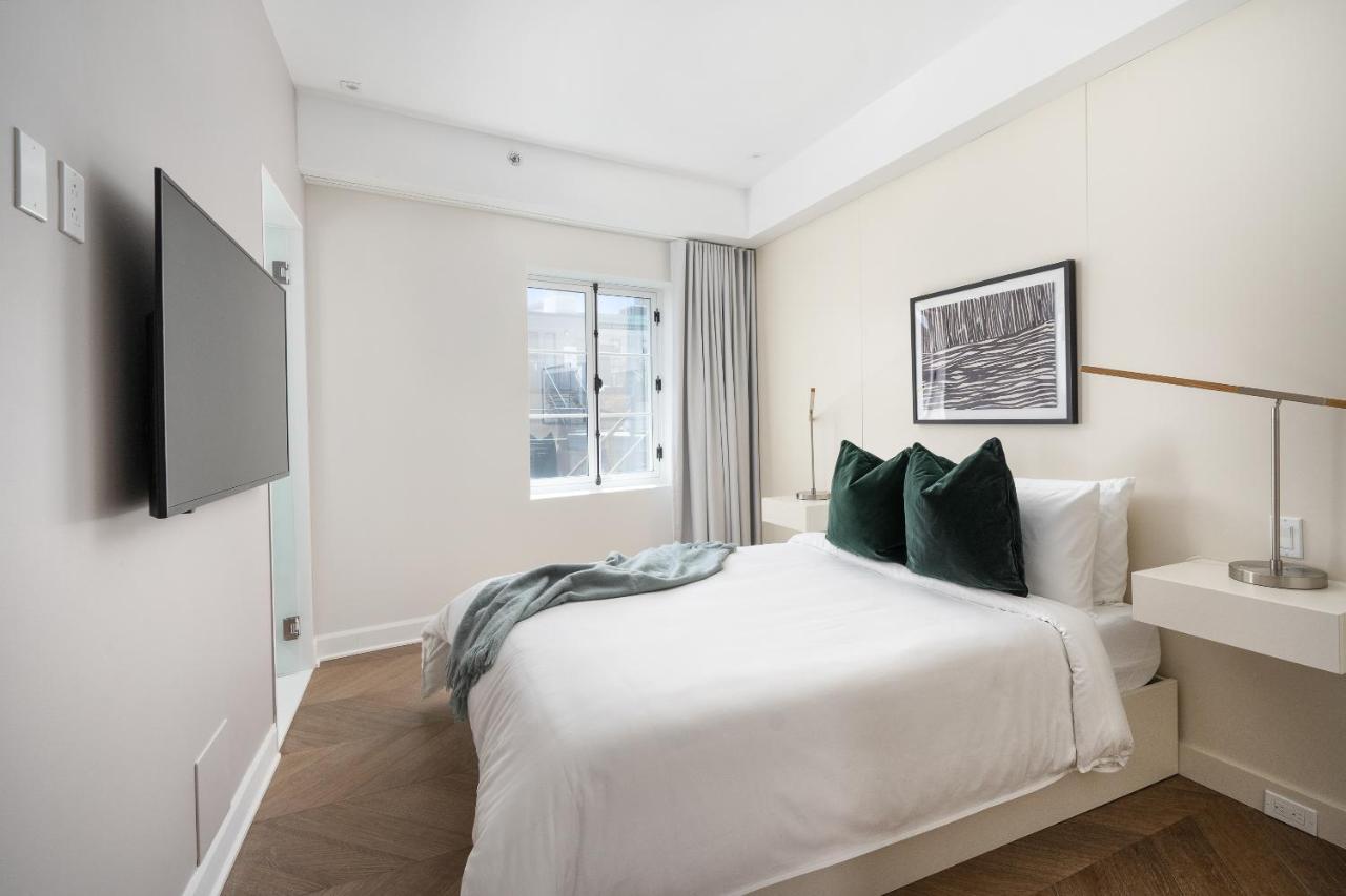 Sonder La Galerie Hotel Montreal Exterior photo